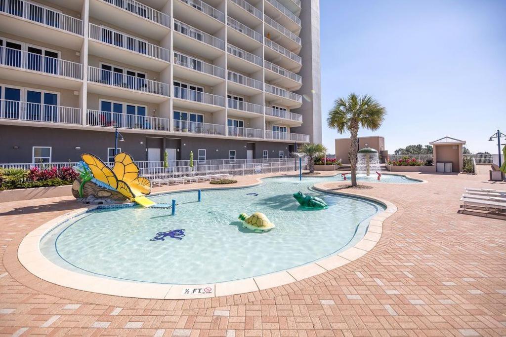 Laketown Wharf #828 By Nautical Holiday home *